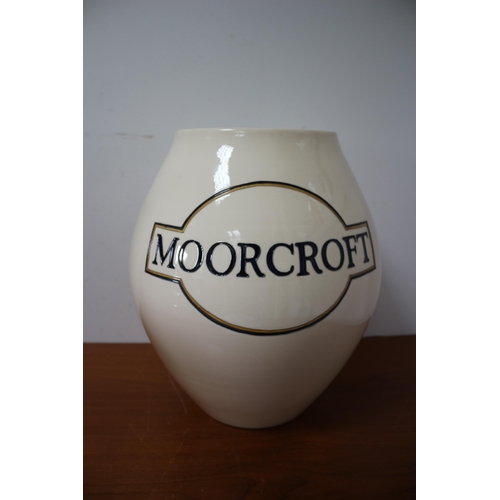 181 - Extremely Rare - Specially Made By Moorcroft For a Trade Fair. Very Large Advertising Vase - Only 4 ... 