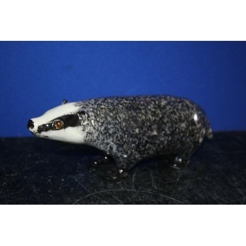 219 - Winstanley Porcelain Badger - Size 3 - All Signed on the Paws - 25cm Long - Glass Eyes