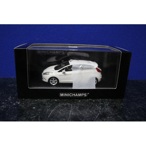 29 - Minichamps Ford Fiesta 2008 White - 1 of 1,008 Pieces