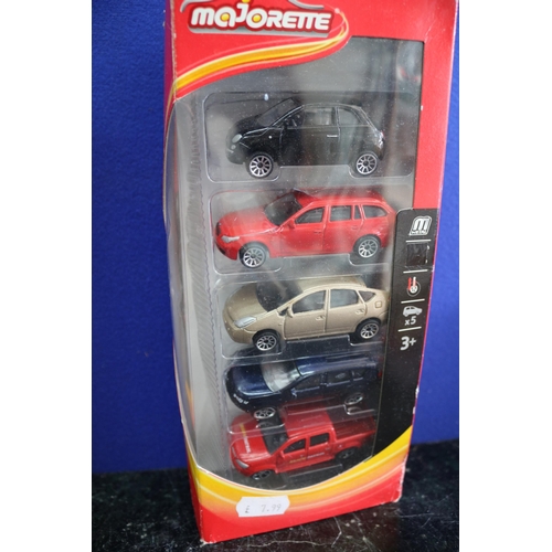 52 - 2 x Majorette 5 Pack Die Cast Vehicles