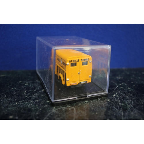 60 - Oxford Die Cast Vintage Austen Yellow Van - Boxed - 1:76