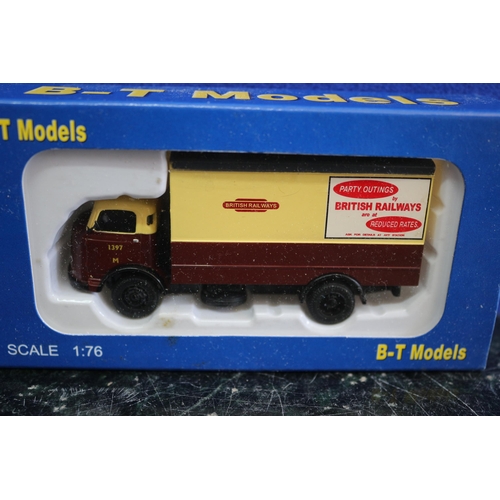 67 - B-T Models DA63 - Karrier Bantam British Railways Van - Boxed - 1:76