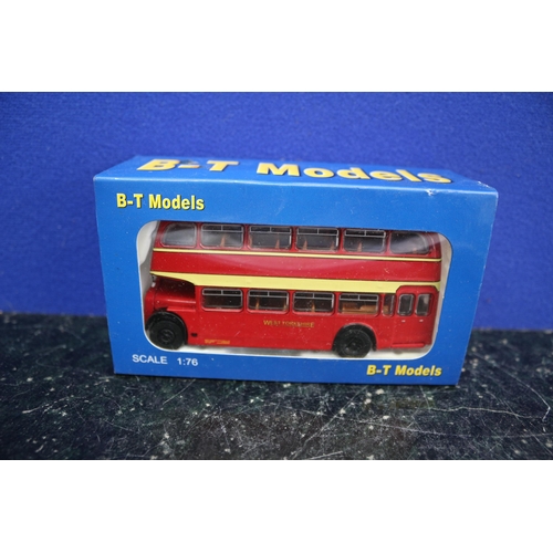 71 - B-T Model - Die Cast - B102 Bristol LD Lodekka - West Yorkshire Bus - Boxed - 1:76