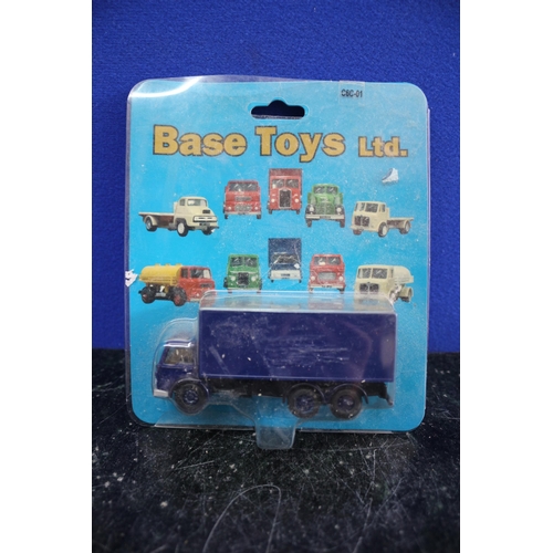 74 - Base Toys Ltd (B-T Models) - Blue Die Cast Truck in Card Back Packing - 1:76