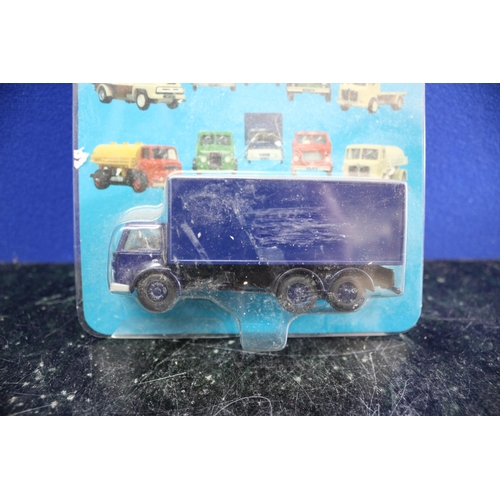 74 - Base Toys Ltd (B-T Models) - Blue Die Cast Truck in Card Back Packing - 1:76