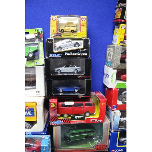 89 - Large Bundle of Mainly Boxed Die Cast Vehicles - Various Makers