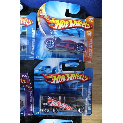 92 - 15 x Card Backed Hot Wheels Die Cast Vehicles