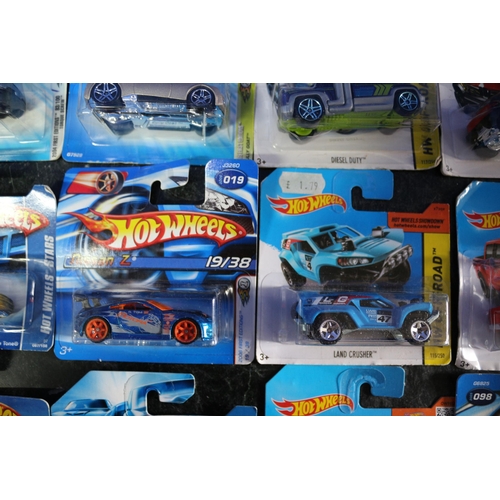 93 - 15 x Die Cast Hot Wheels Card Backed Vehicles