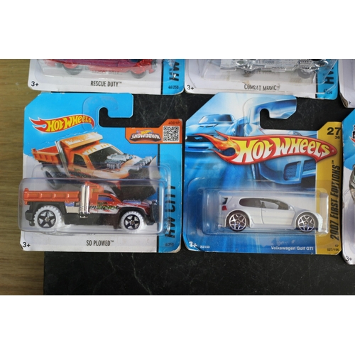 94 - 15 x Die Cast Hot Wheels Card Back Vehicles