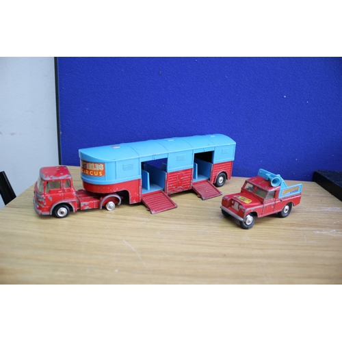 175 - Vintage Corgi Chipperfield Circus Land Rover and Bedford Tractor Unit with Articulated Horse Box