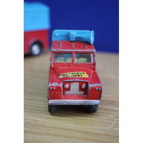 175 - Vintage Corgi Chipperfield Circus Land Rover and Bedford Tractor Unit with Articulated Horse Box