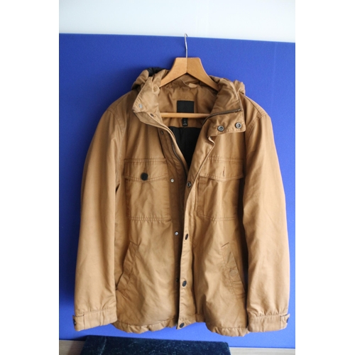 616 - H&M Coat, Size M