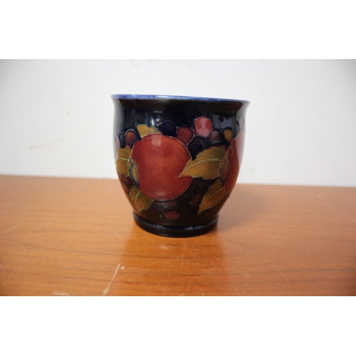 Moorcroft ' Pomegranate' Small Vase 9cm Dia x 8.5cm Tall 1st