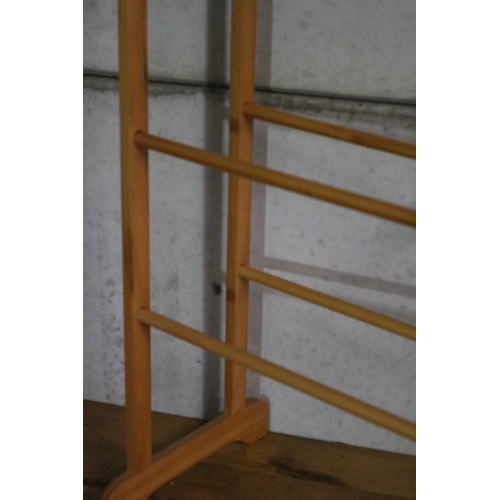 105 - Victorian Styled Pine Free Standing Towel Rack