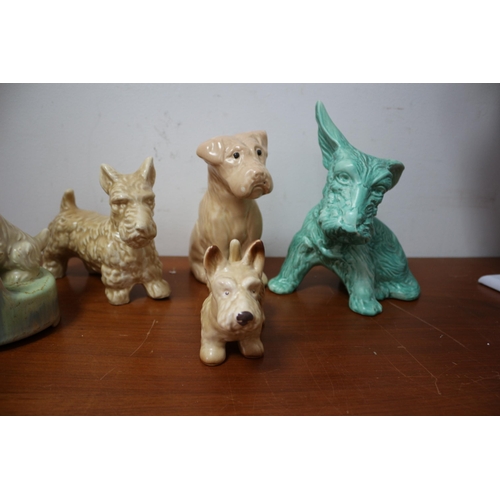 372 - Nice Collection of 5 x Sylvac Dogs Various Sizes