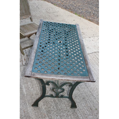 392 - Wrought Iron Garden table with Wood Edging plus a Cleveland Collection Chair