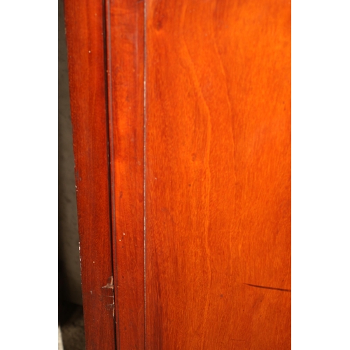 399 - Circa 1810 Mahogany Corner Cabinet with Bow Front - Belonged to Captain Thornley (Renowned Artist 18... 