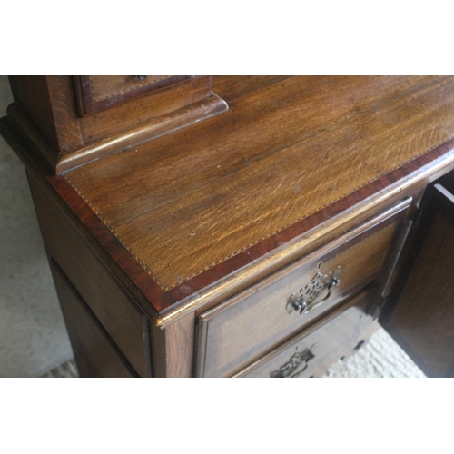 400 - Georgian Styled Late 19th / Early 20th Century Crossbanded Display Dresser with Barber Pole Inlay - ... 