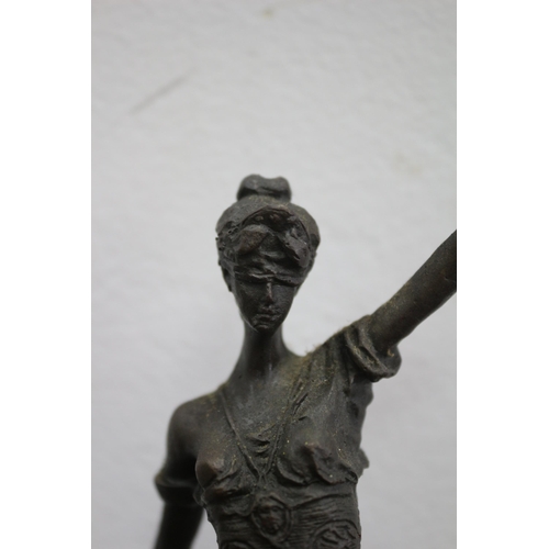 484 - Bronze - Blind Justice - 23.5cm Tall