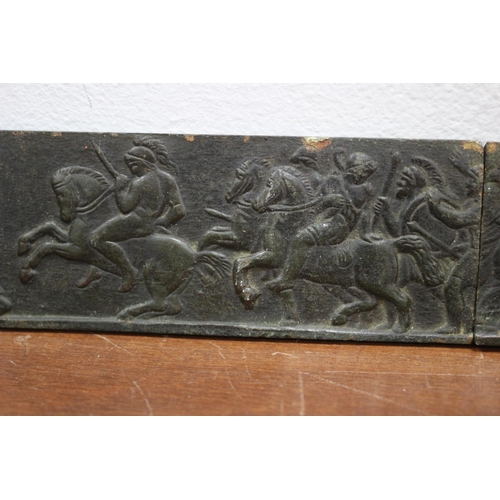 485 - 2 x Aged Bronze Relief Plaques Initialled P.K on the Reverse - Roman or Greek Style - 15.5 cm Each -... 