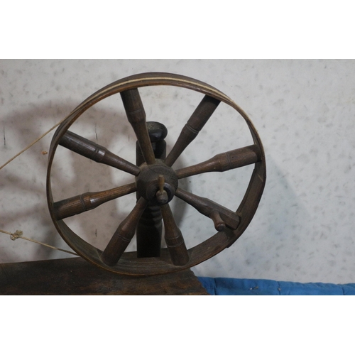 519 - 19th Century Hand Crafted Wooden Spinning Bobbin Winder with Tools in Drawer