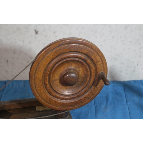 520 - 19th Century Hand Crafted Wooden Spinning Bobbin Winder with Drawer