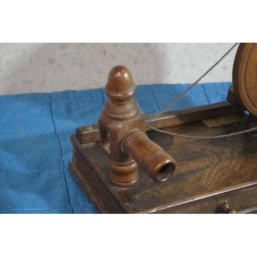 520 - 19th Century Hand Crafted Wooden Spinning Bobbin Winder with Drawer