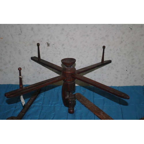 522 - Mid 19th Century Wool Winder with Separate Attachments