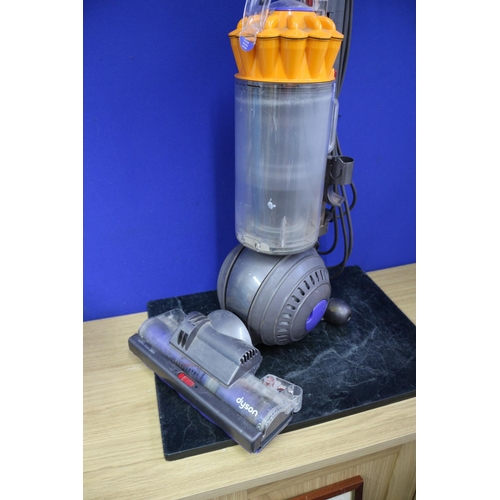 320 - Dyson DC40, Untested, AF