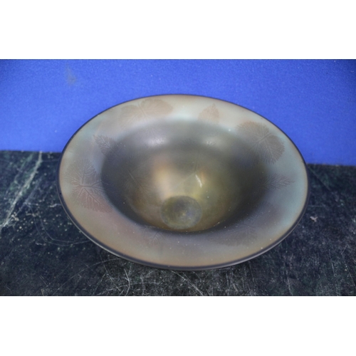 202 - Frosted Glass Bowl with Leaf Pattern, 19.5cm Diameter