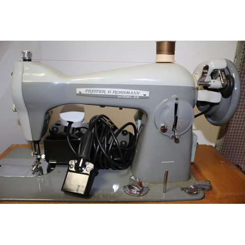 255 - Frister & Rossmann Model 25 Sewing Machine