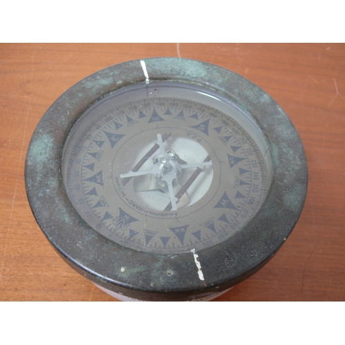 261 - WW2 Naval Boat Compass, 15.5cm Diameter