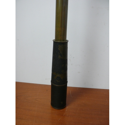 266 - Antique 4 Section Brass Telescope, 
29cm not extended
82.5cm when extended