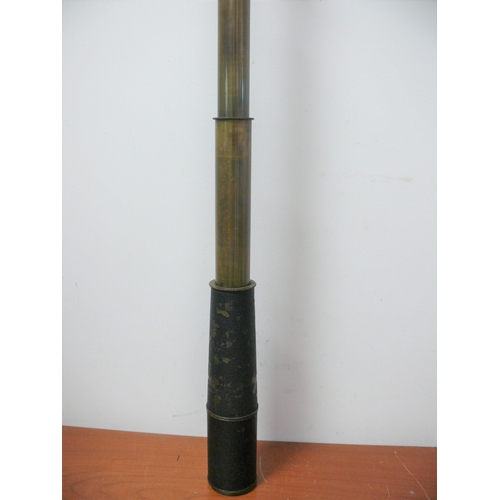 266 - Antique 4 Section Brass Telescope, 
29cm not extended
82.5cm when extended