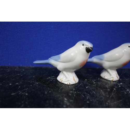 341 - Pair of Ceramic Bird USSR (Small)