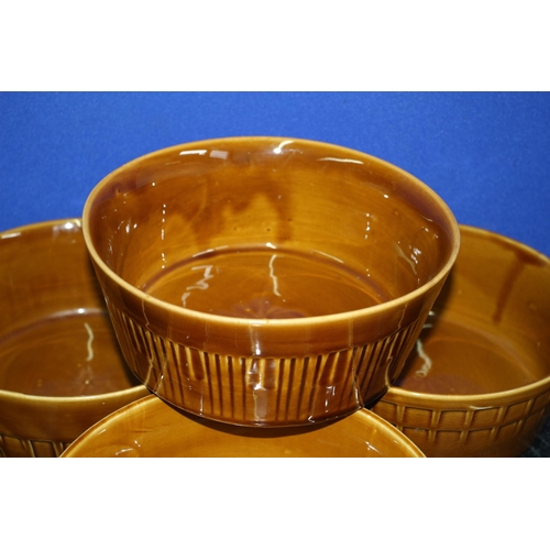 444 - Set of 4 Butchers Dishes, Treder Glaze, Diameter is 21.5cm and Height is 8.5cm