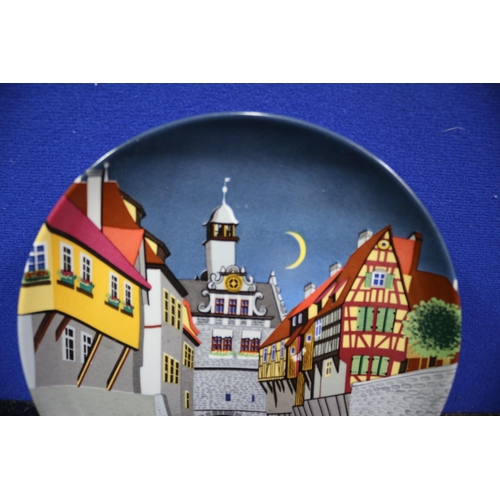 494 - Poole Pottery Plate, 15.5cm