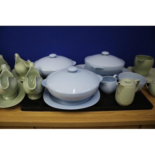 506 - Spode English Lavender & Hemish Green Dinnerware