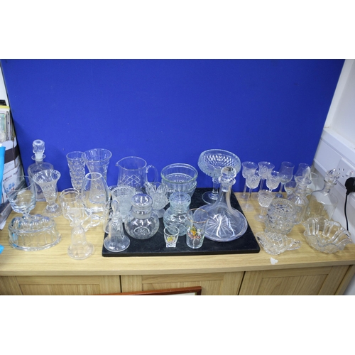 510 - Mixed Selection of Glassware, Including Jugs & Decanters