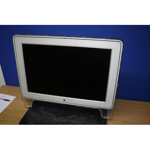 529 - Apple Cinema Display Unit M8149