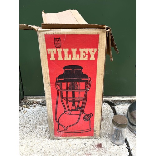 136 - Vintage Tilly Lamp with box