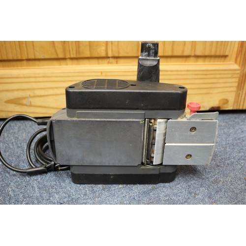 145 - Power Paver Planer, 800 watt, untested, believed to be working