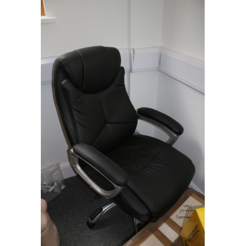 147 - Leather Effect Office Chair