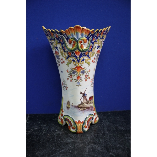 130 - Hand Painted, possibly Italian, 4 Foot Early 20th Century Vase With Markings, 27cm Tall