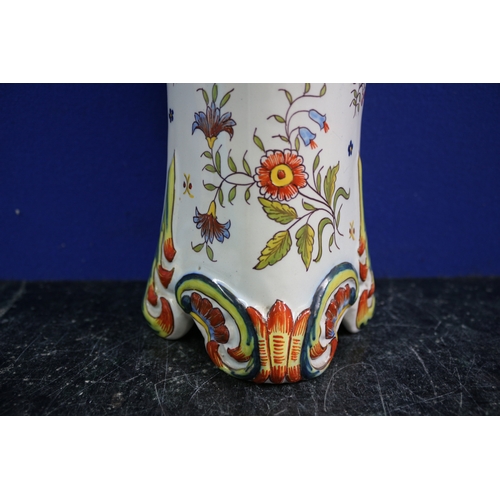 130 - Hand Painted, possibly Italian, 4 Foot Early 20th Century Vase With Markings, 27cm Tall