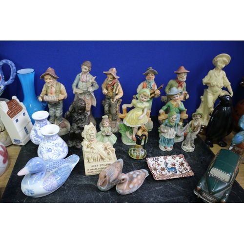 48 - Mixed Lot Including Soup Bowls, Figurines, Small Pots, End of Day Murano Etc