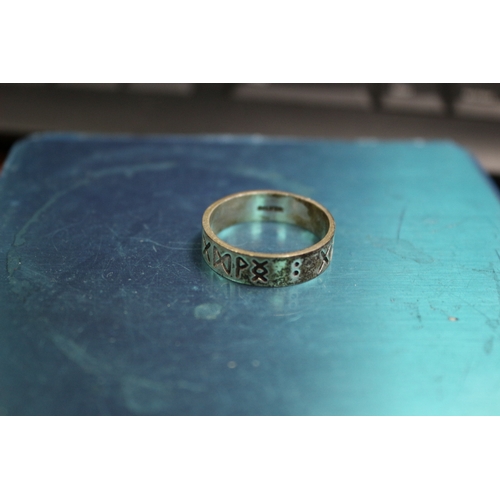 58 - Marked as Silver Ring, Size U, Total Weight: 4.5g