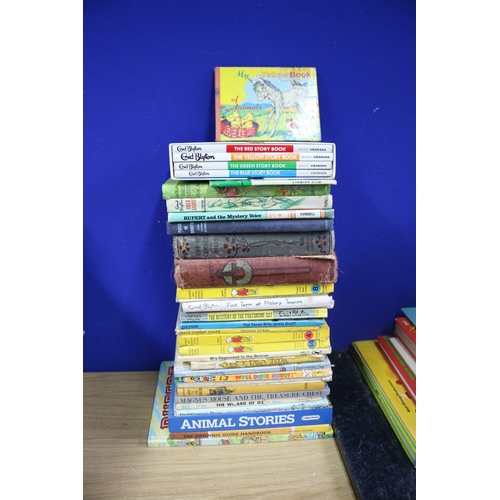 63 - Bundle of Vintage Books Including Rupert, Enid Blyton, Lady Bird 'Read It For Yourself'