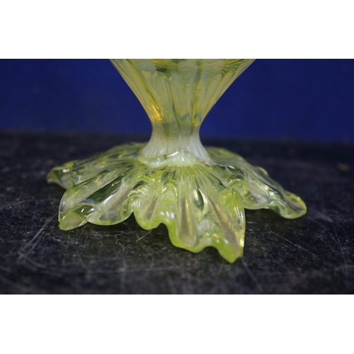 88 - Yellow Glass Frilled Edge Vase, 16 x 19cm