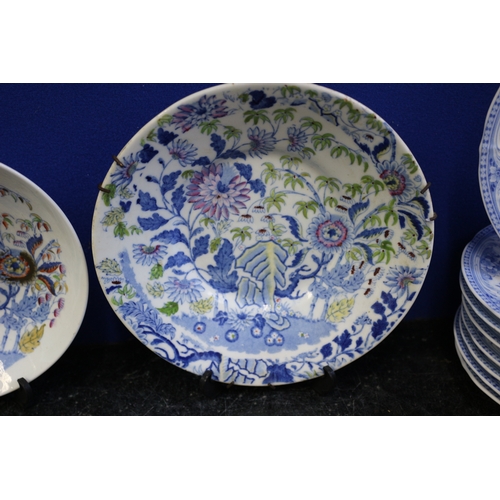 90 - Collection of Mixed Small Plates and Saucers